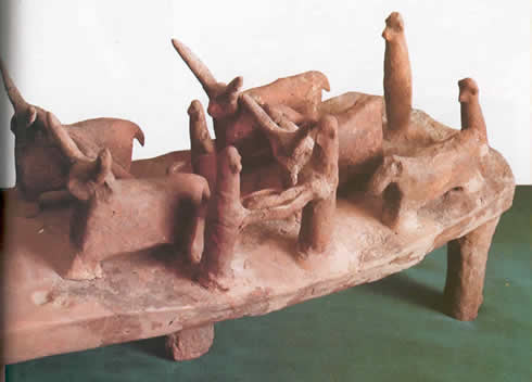 Глиняная модель, изображающая ритуальную вспашку. 3-е тысячелетие до н.э. из некрополя Вунус
