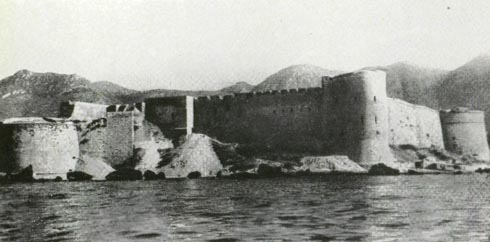 Замок Кирении