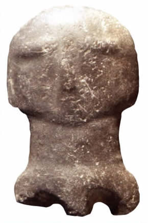 Антропоморфная каменная статуэтка 