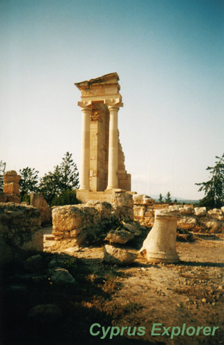Храм Аполлона Илатиса близ Куриона