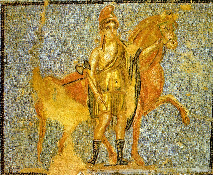 Амазонка с конем, с боевым двойным топором и в колпаке. Дом Орфея. Конец II — начало III в. н. э.